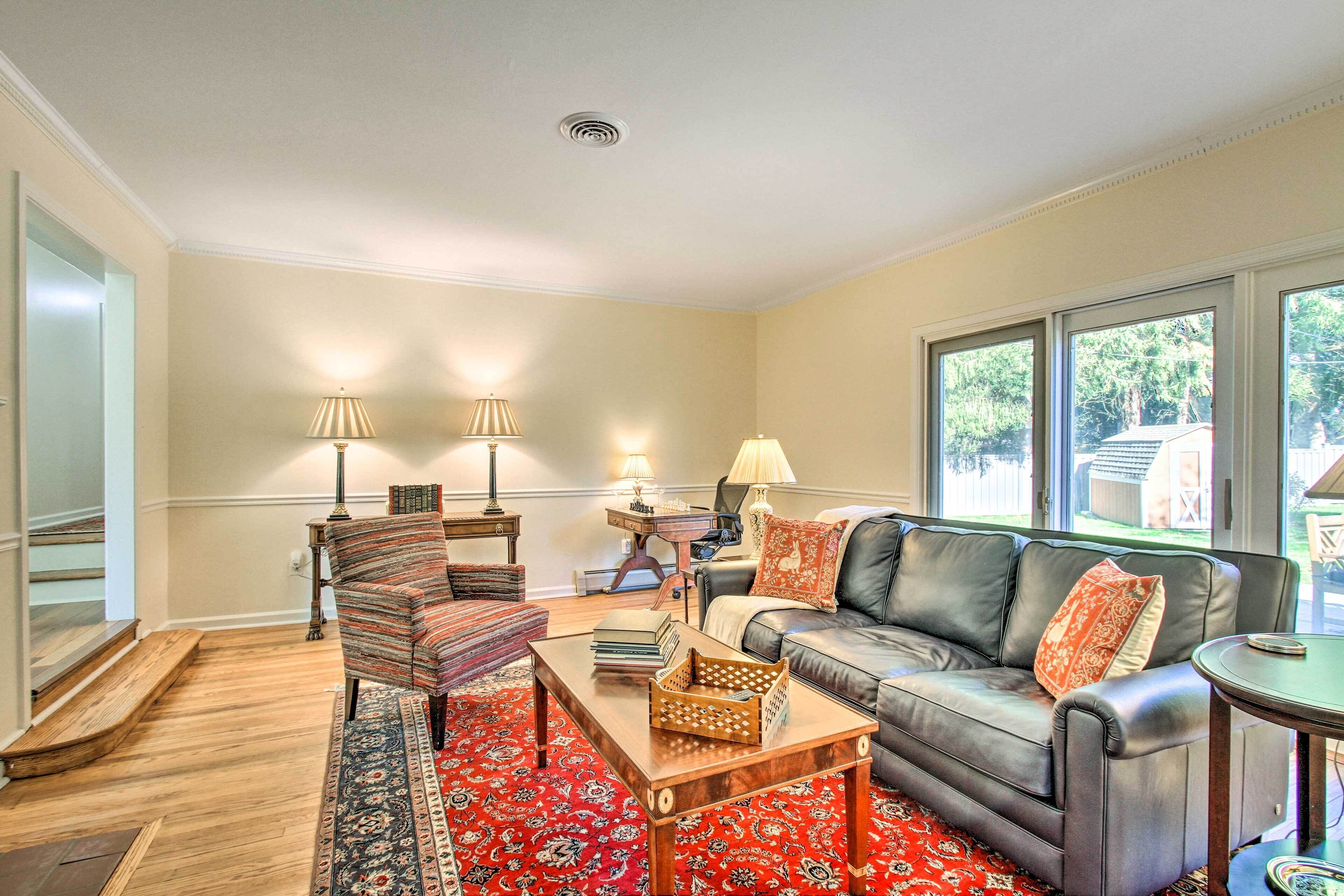 House (3 Bedrooms) | Interior