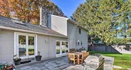 20 Mi to Philly: Inviting Home w/ Yard in Wayne!