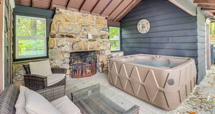 Hot Tub & Mtn Views: Expansive Hazleton Retreat
