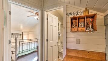 Rumah (2 Bedrooms) | Interior