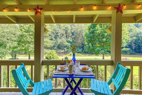 Riverfront Home w/ Fire Pit + Deck in Lansing