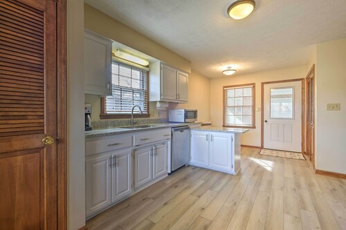 Lexington Home ~ 2 Mi to University of Kentucky!