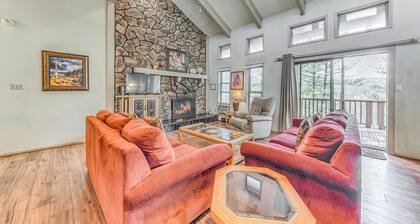 Spacious Ruidoso Retreat: Game Room & Pool Access!