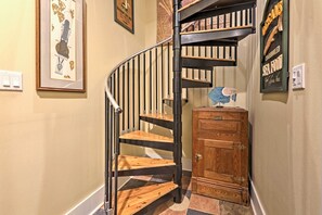 Interior - Santa Rosa Beach Home w/ Pool, Hot Tub & Deck! (Santa Rosa Beach)