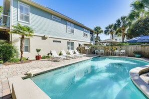 House (5 Bedrooms) | Interior