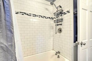Bathroom - Peaceful Garner Home ~ 6 Mi to Dtwn Raleigh! (Garner)