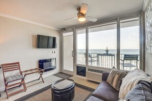 Apartment (0 Bedroom) | Interior