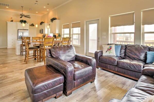 Nhà (3 Bedrooms) | Nội thất