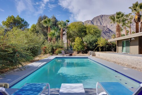 Borrego Springs Retreat w/ Pool & Mtn Views
