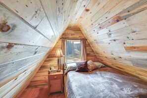 Interior - Remote Elk City Escape w/ Decks & Mtn Views! (Elk City)