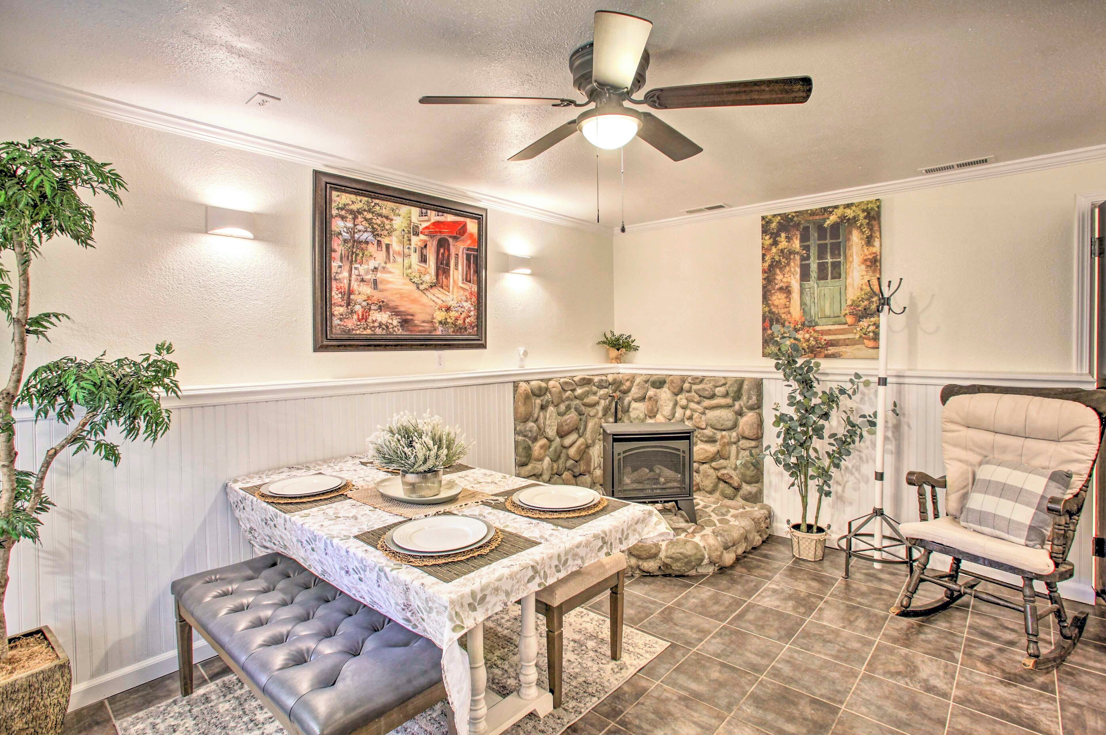 Modern Getaway Spot w/ Loft & Spokane River Views!