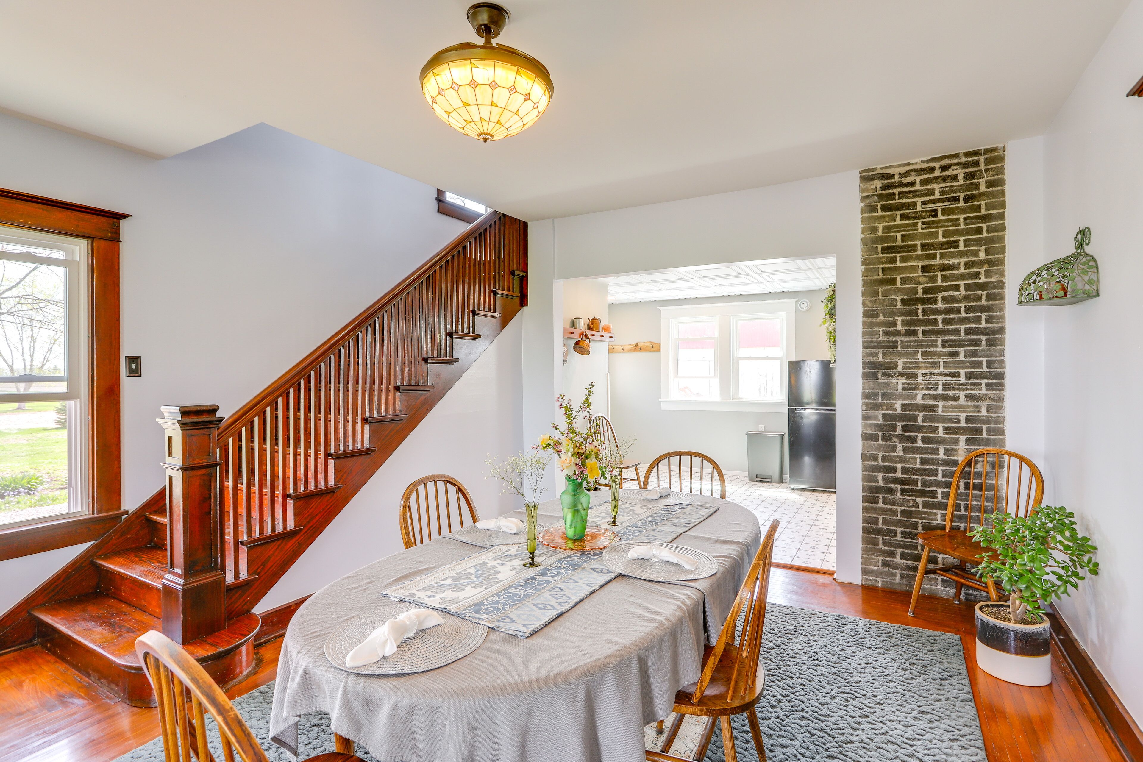 Bright Van Wert Home: 0.5 Mi to Golf Course!