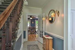 Maison (5 Bedrooms) | Intérieur