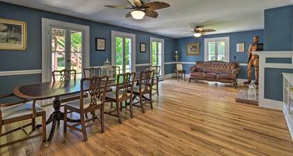 Sodus Point Historic Home ~ 1/2 Mi to Sodus Bay!