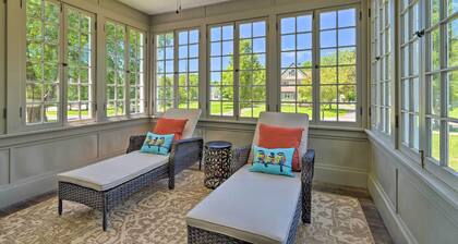 Sodus Point Historic Home ~ 1/2 Mi to Sodus Bay!