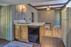 Rumah (5 Bedrooms) | Interior