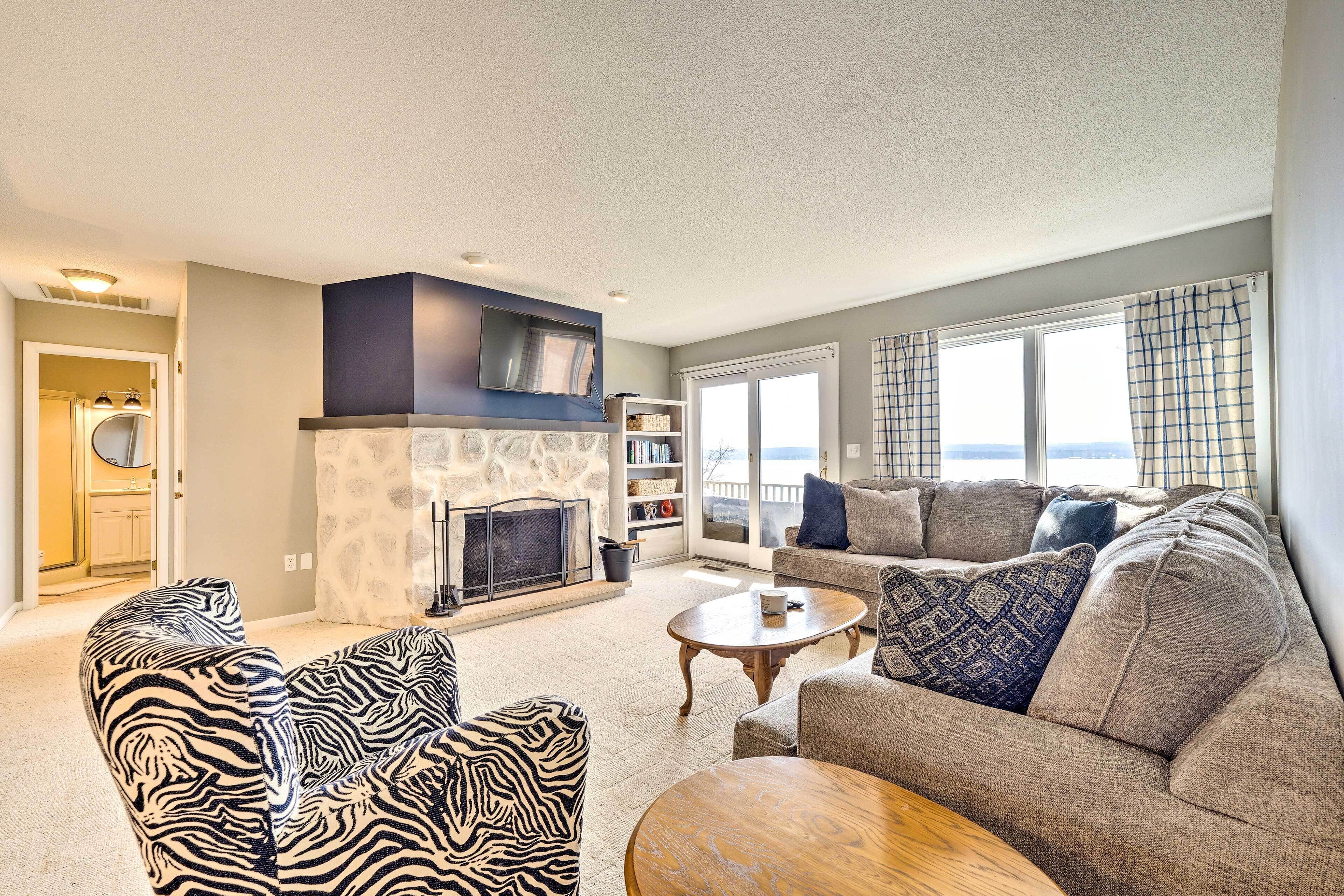 Waterfront Dewittville Condo w/ Furnished Balcony!