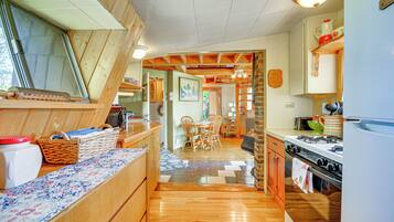 House (1 Bedroom) | Interior