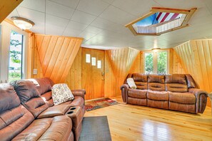 House (1 Bedroom) | Interior