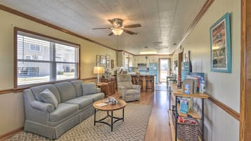 Cottage (3 Bedrooms) | Interior