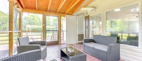 Casa (2 Bedrooms) | Interior