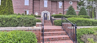 Anderson Golf Club Condo w/ Community Amenities!