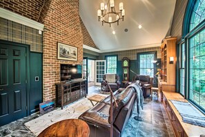 Maison (Multiple Bedrooms) | Intérieur