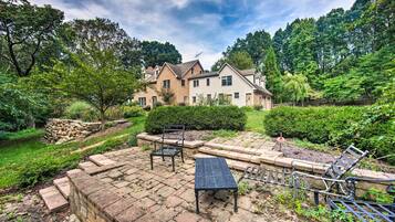 House (Multiple Bedrooms) | Bahagian dalam