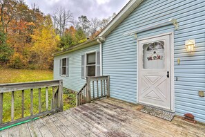 House (3 Bedrooms) | Interior - Catskills Home Near Skiing - Best of Both Worlds! (Hunter)