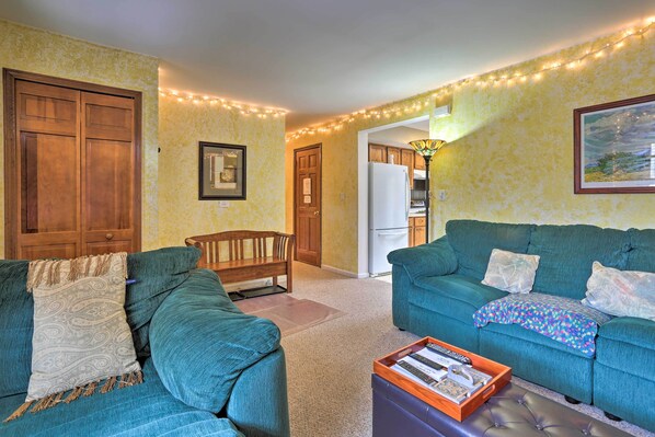 House (3 Bedrooms) | Interior - Catskills Home Near Skiing - Best of Both Worlds! (Hunter)
