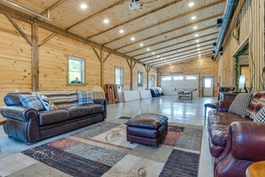House (Multiple Bedrooms) | Interior