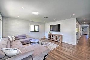House (3 Bedrooms) | Interior - Walk to Beach: Getaway w/ Pool in Naples! (Naples)