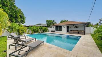 Casa (3 Bedrooms) | Vista frontal de la propiedad