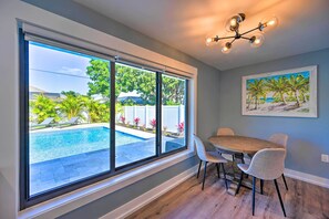 Interior - Walk to Beach: Getaway w/ Pool in Naples! (Naples)