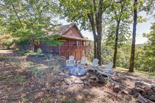 Beaver Lake Home w/ Game Room, Boat Slip & Views!