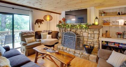 Steps to Sugar Mountain! Condo w/ Furnished Deck