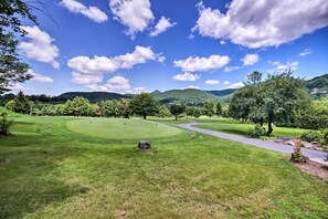 Apartment (3 Bedrooms) | Interior - Condo w/ Furnished Deck - Walk to Sugar Mountain! (Banner Elk)