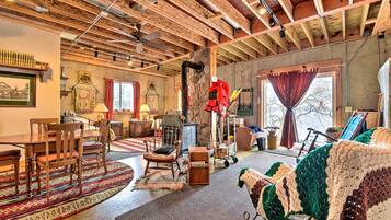 Cottage (2 Bedrooms) | Interior