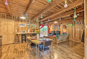 Casa (2 Bedrooms) | Interior