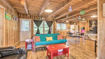 House (2 Bedrooms) | Front of property