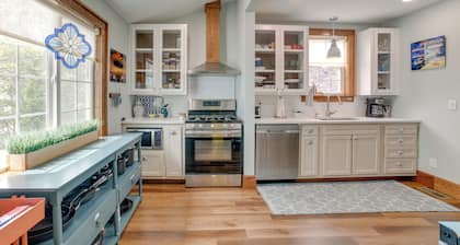 Pet-friendly Murph Landing - 1 Mile to Wvu!