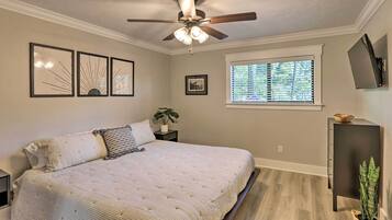 Apartment (1 Bedroom) | Interior