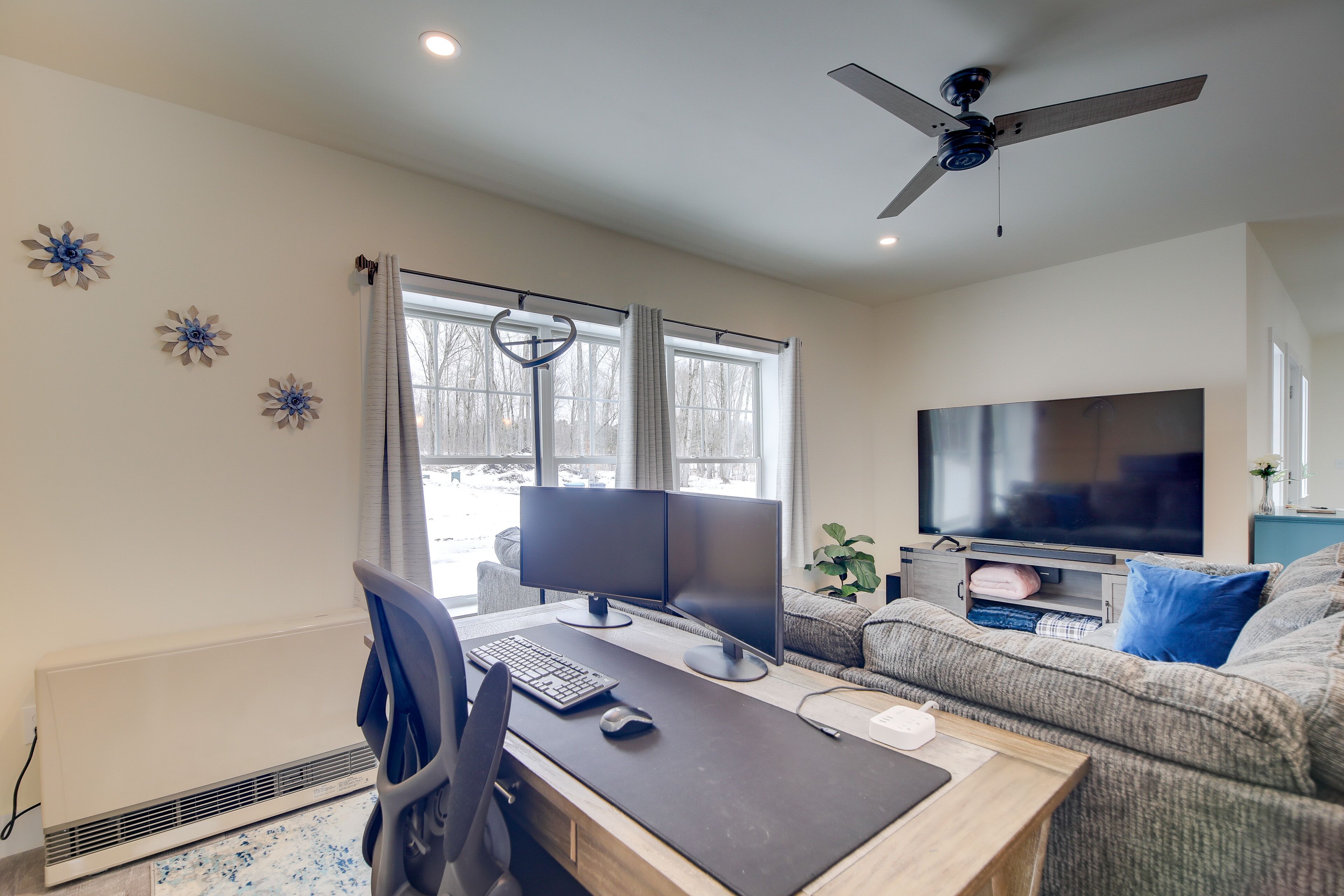 Cozy Vermont Escape - Near Golfing & Skiing!