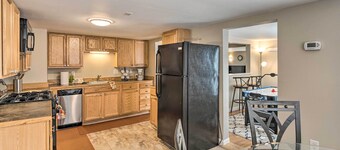 Historic Meredith Home: Walk to Town Center!