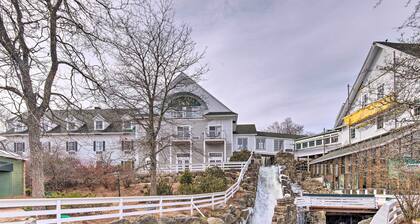 Historic Meredith Home: Walk to Town Center!