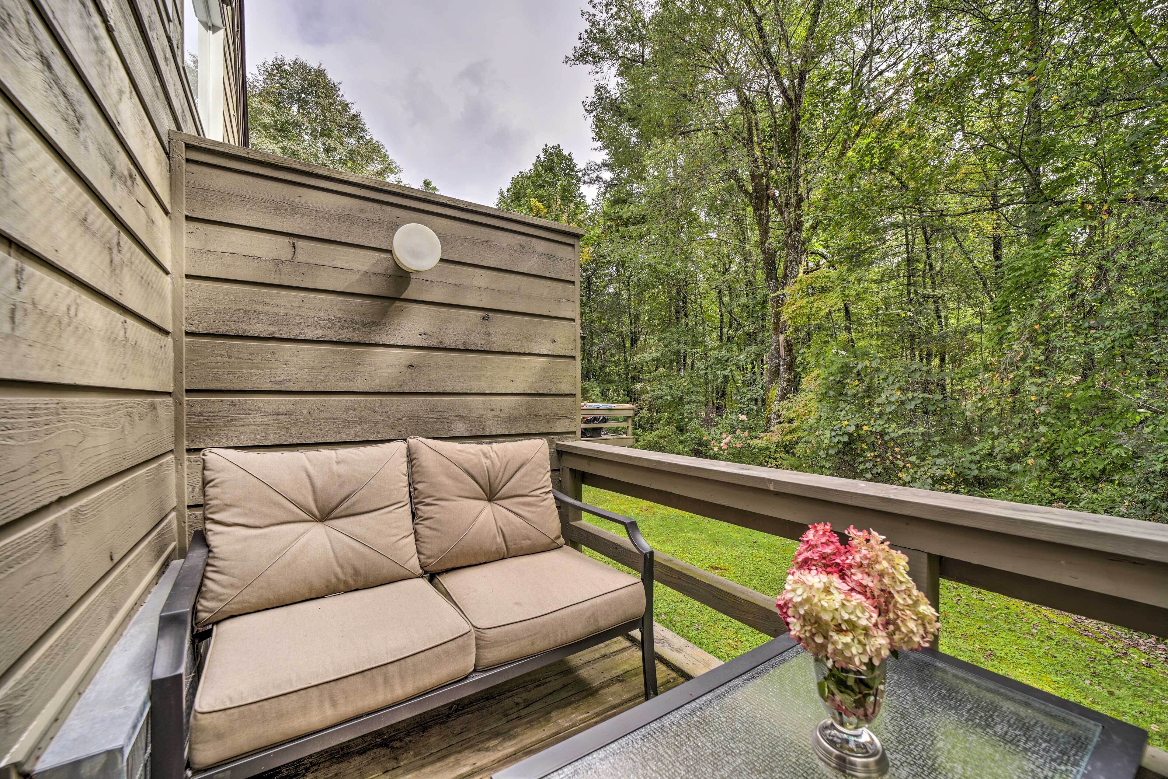 Sapphire Valley Retreat w/ Resort Amenities!