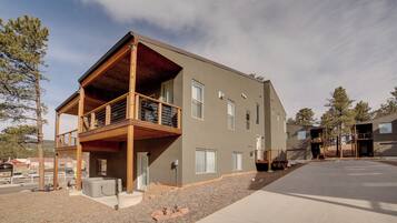 Apartemen (3 Bedrooms) | Interior