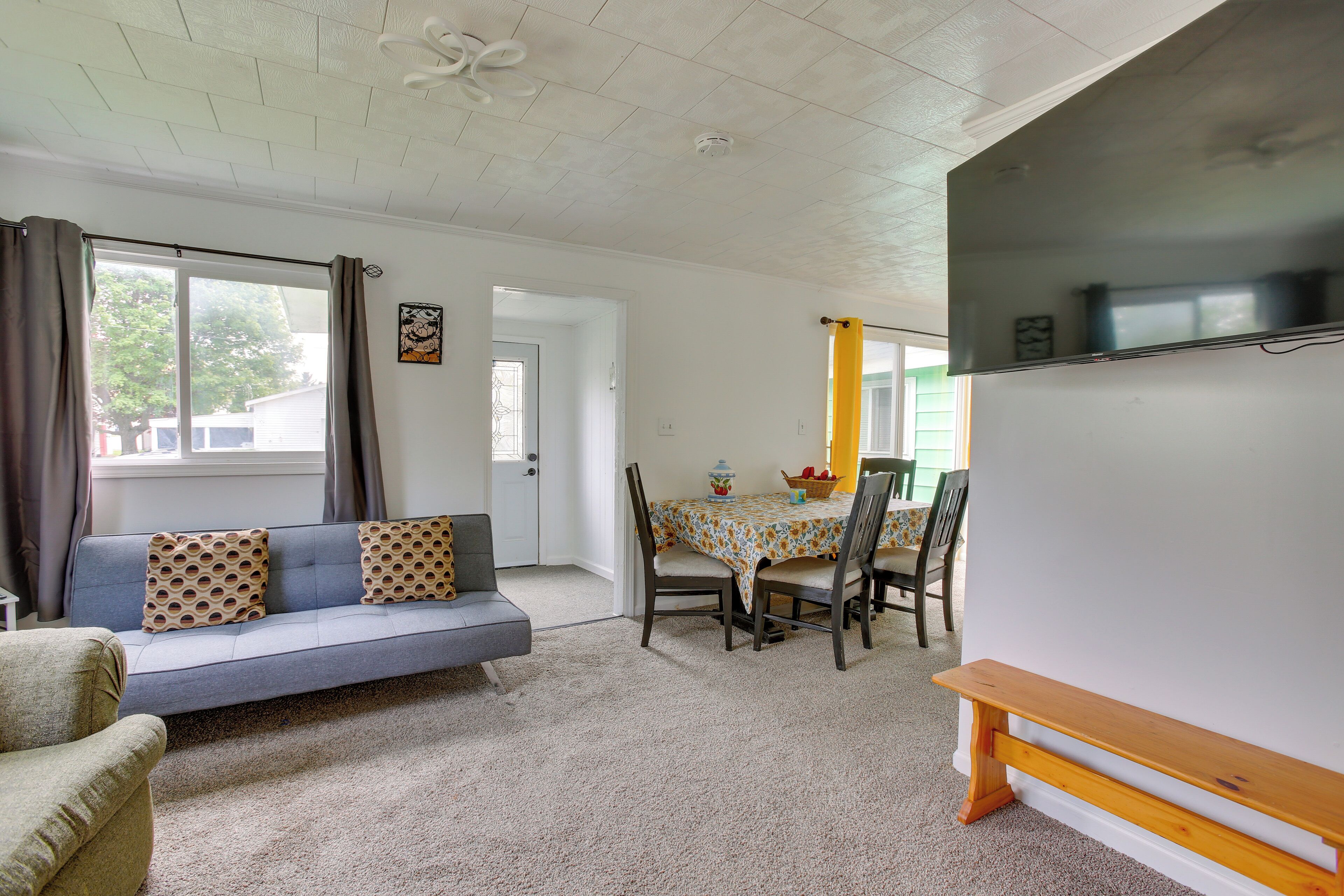 Manton Cottage ~ 34 Mi to Traverse City!