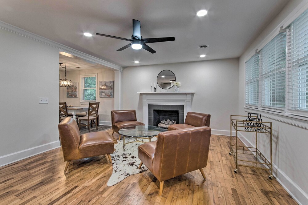 Stylish Wilmington Home, 2 Mi to Riverwalk!