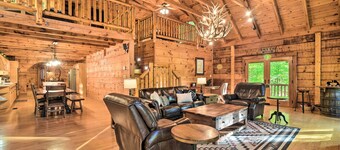 Serene Lewisburg Lakefront Retreat w/ Dock